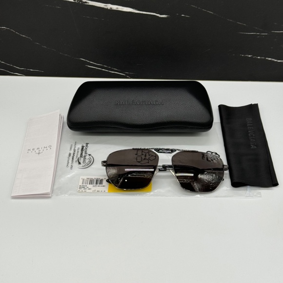 NEW BB0298SA 001 BALENCIAGA GREY METAL UNISEX BALENCIAGA SUNGLASSES - Picture 11 of 11